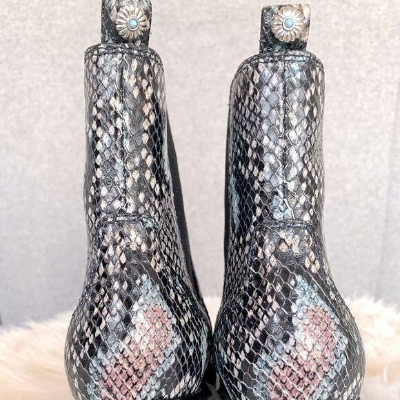 PAIGE Willa Chelsea style multicolor snake print leather bootie NWOT size 6.5 - Picture 6 of 9